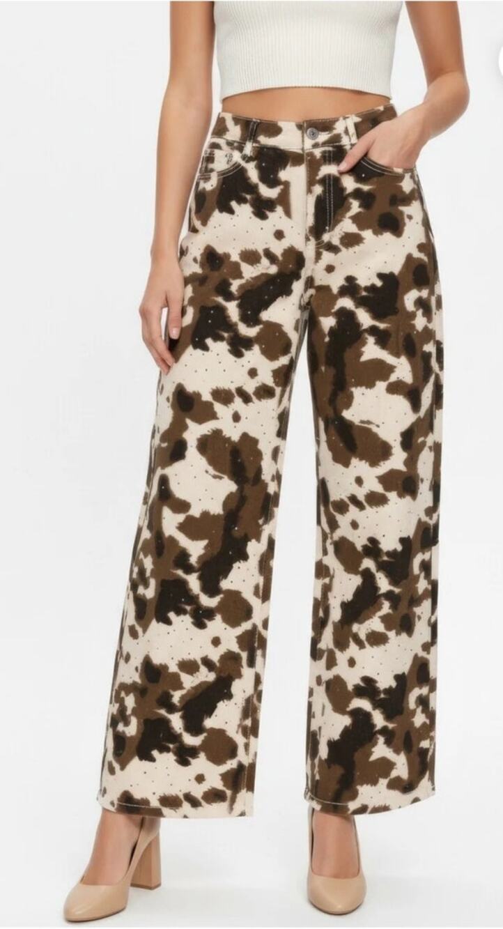 Forever 21 Cow Print Flare Pants and Matching Cropped Corset Top Size Small